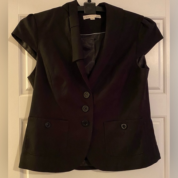 Cleo petite size 6 short sleeve blazer - Picture 1 of 9